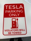 Tesla parking only skilt thumbnail