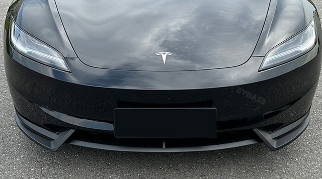 Model 3 Highland